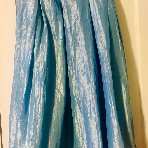 Custom, fine silk skirt. Very special! - Picture 4 of 5